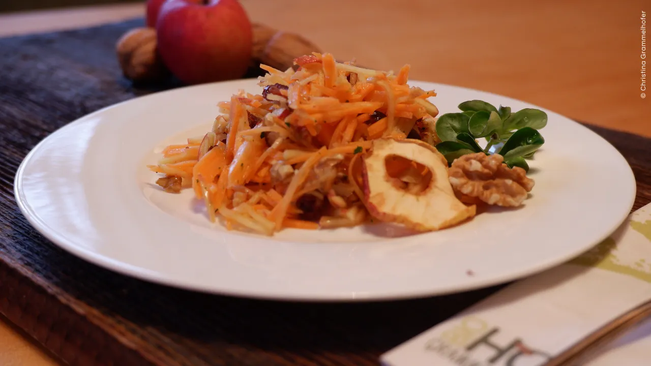 Apfel-Karotten-Salat